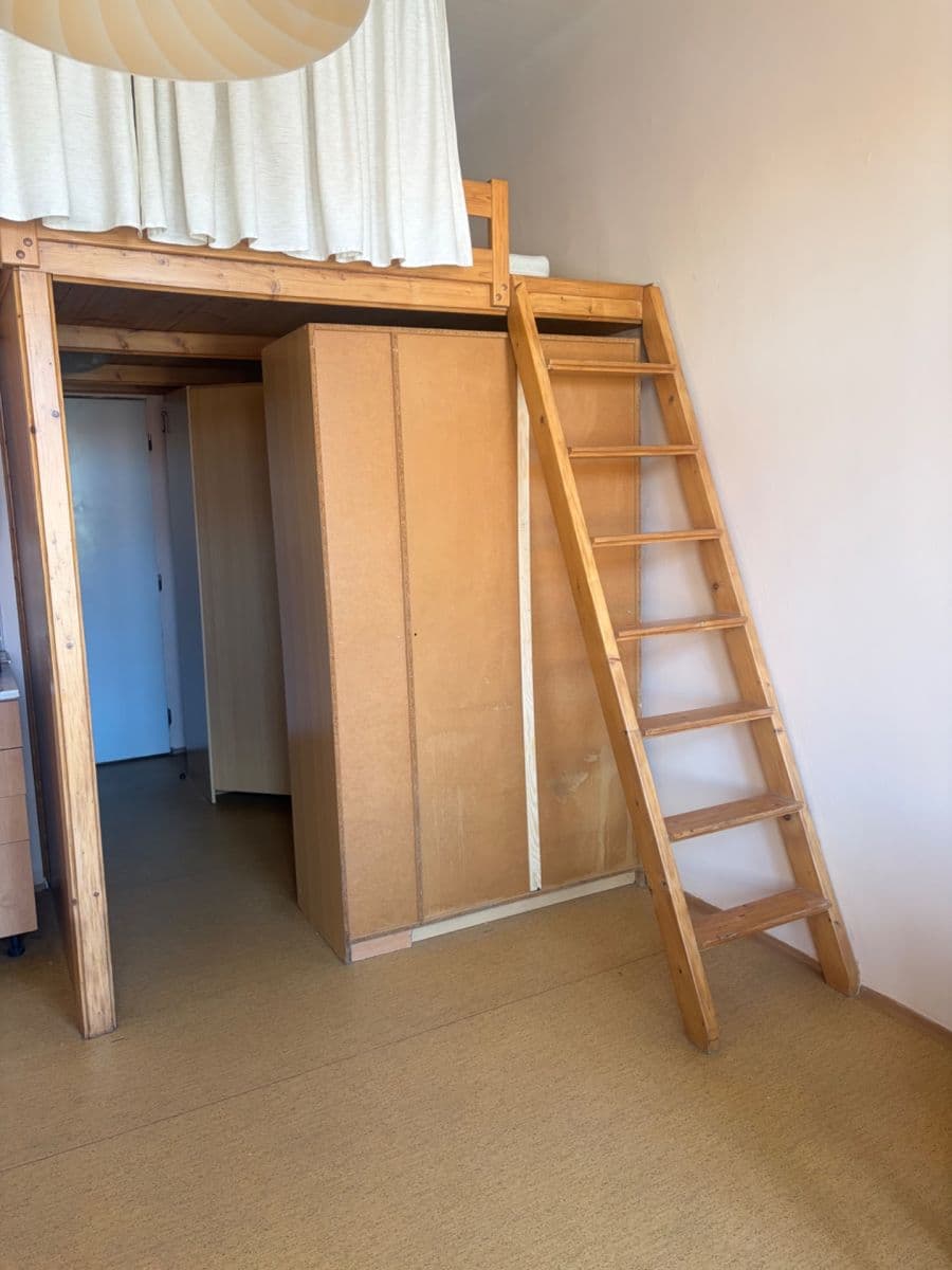 Pronájem bytu 1+kk 27 m², Nuselská, Praha, Praha Pronájem bytu 1+kk 27 m², Nuselská, Praha, Praha