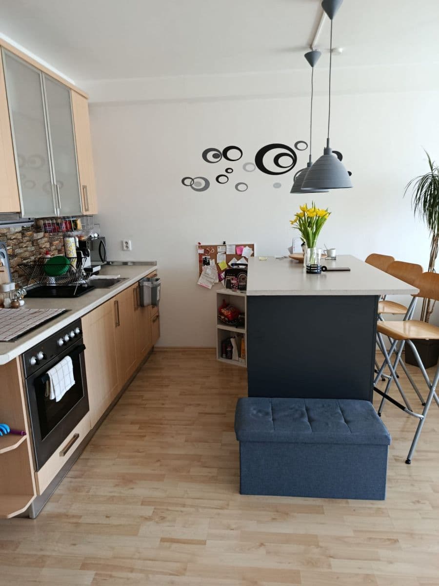 Pronájem bytu 2+kk 63 m², Skloněná, Praha, Praha Pronájem bytu 2+kk 63 m², Skloněná, Praha, Praha