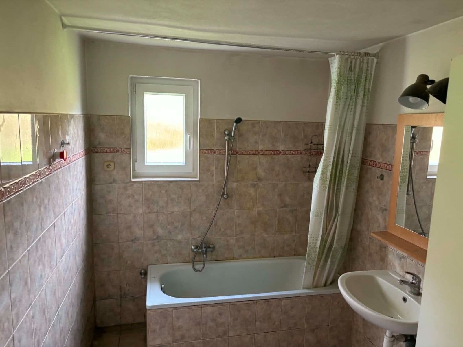 Prodej domu 100 m², pozemek 1.100 m², Velenice, Liberecký kraj Prodej domu 100 m², pozemek 1.100 m², Velenice, Liberecký kraj