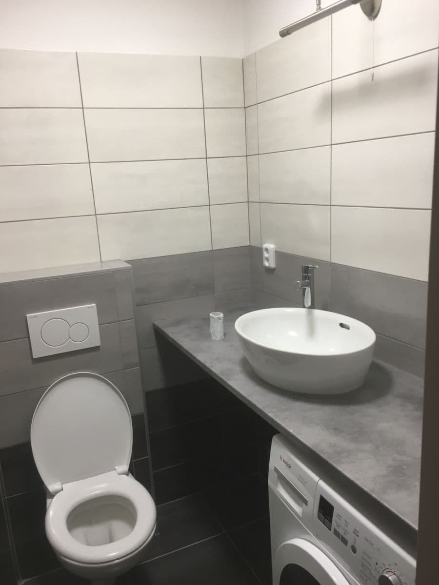 Pronájem bytu 2+kk 42 m², Jablonecká, Praha, Praha Pronájem bytu 2+kk 42 m², Jablonecká, Praha, Praha