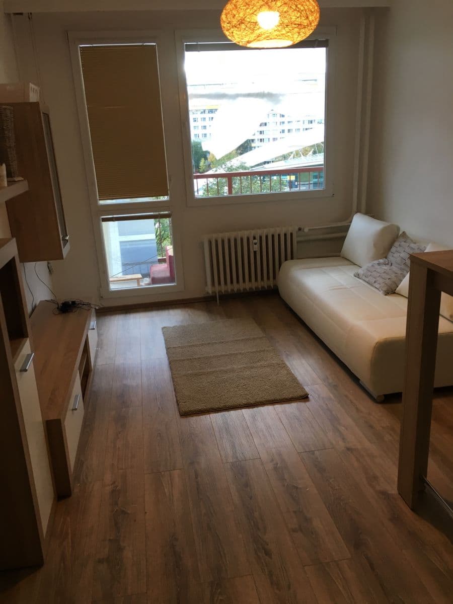 Pronájem bytu 2+kk 42 m², Jablonecká, Praha, Praha Pronájem bytu 2+kk 42 m², Jablonecká, Praha, Praha