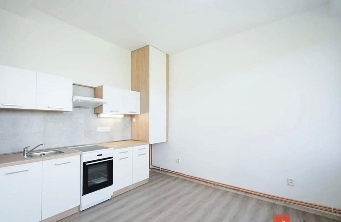 Pronájem bytu 2+kk 50 m², Mlékojedy, Ústecký kraj Pronájem bytu 2+kk 50 m², Mlékojedy, Ústecký kraj