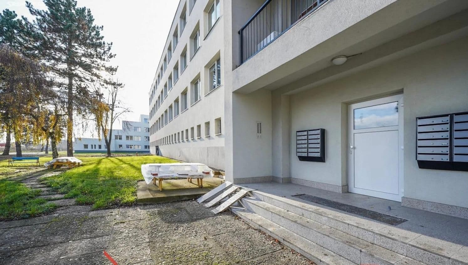 Pronájem bytu 2+kk 50 m², Mlékojedy, Ústecký kraj Pronájem bytu 2+kk 50 m², Mlékojedy, Ústecký kraj