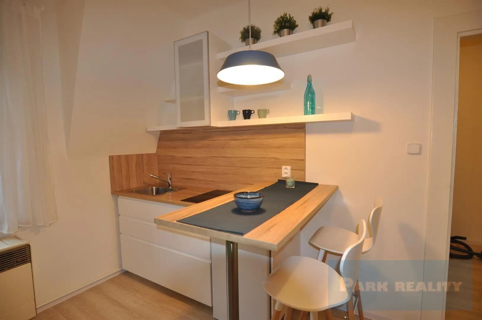 Pronájem bytu 1+kk 24 m², Ohradní, Praha, Praha Pronájem bytu 1+kk 24 m², Ohradní, Praha, Praha