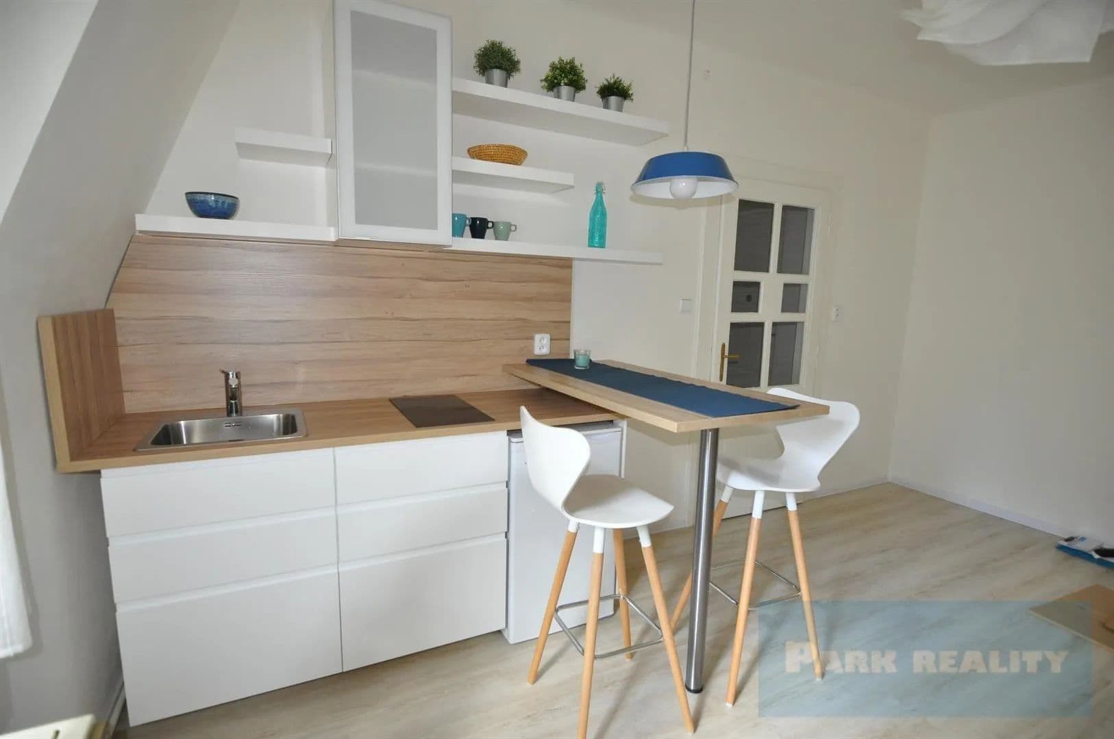 Pronájem bytu 1+kk 24 m², Ohradní, Praha, Praha Pronájem bytu 1+kk 24 m², Ohradní, Praha, Praha