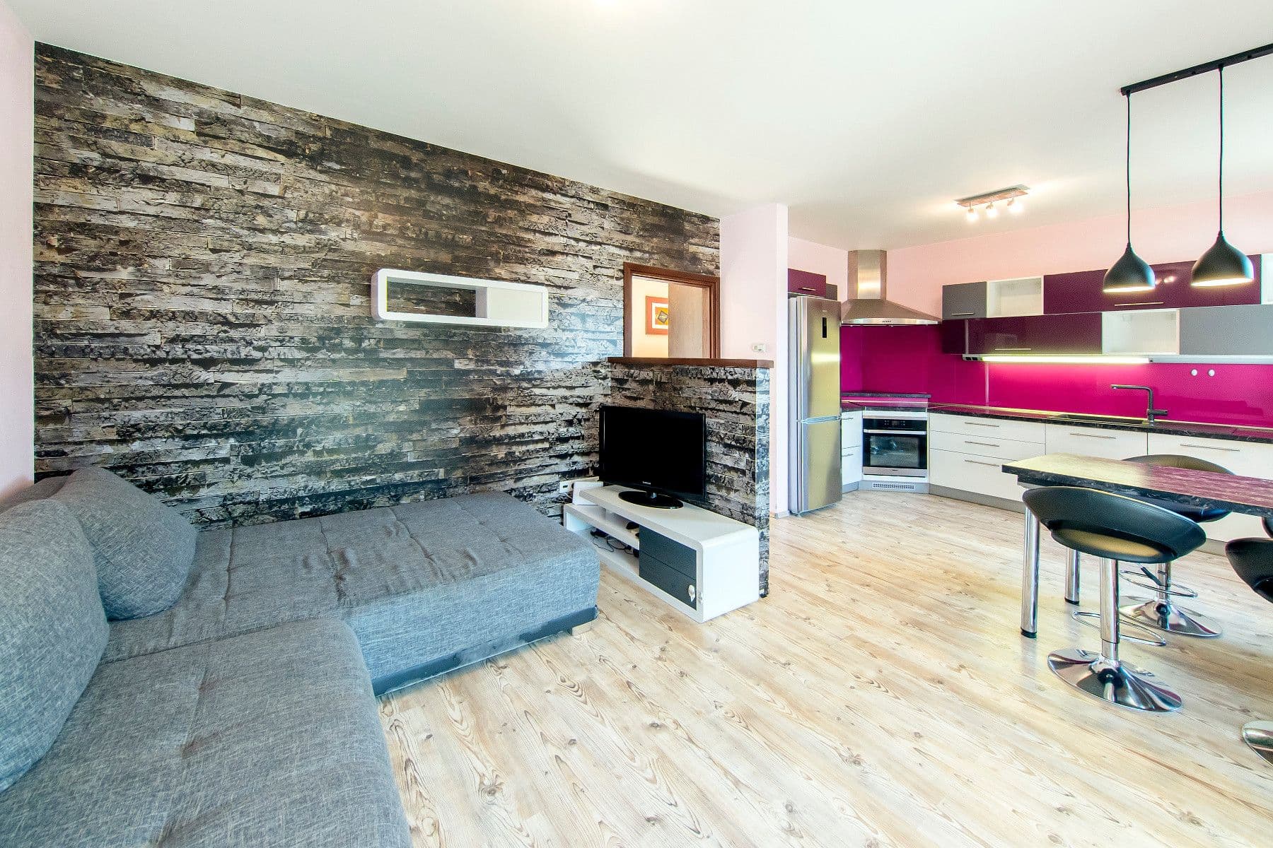 Pronájem domu 70 m², pozemek 250 m², Lipová, Marianka, Bratislavský kraj Pronájem domu 70 m², pozemek 250 m², Lipová, Marianka, Bratislavský kraj