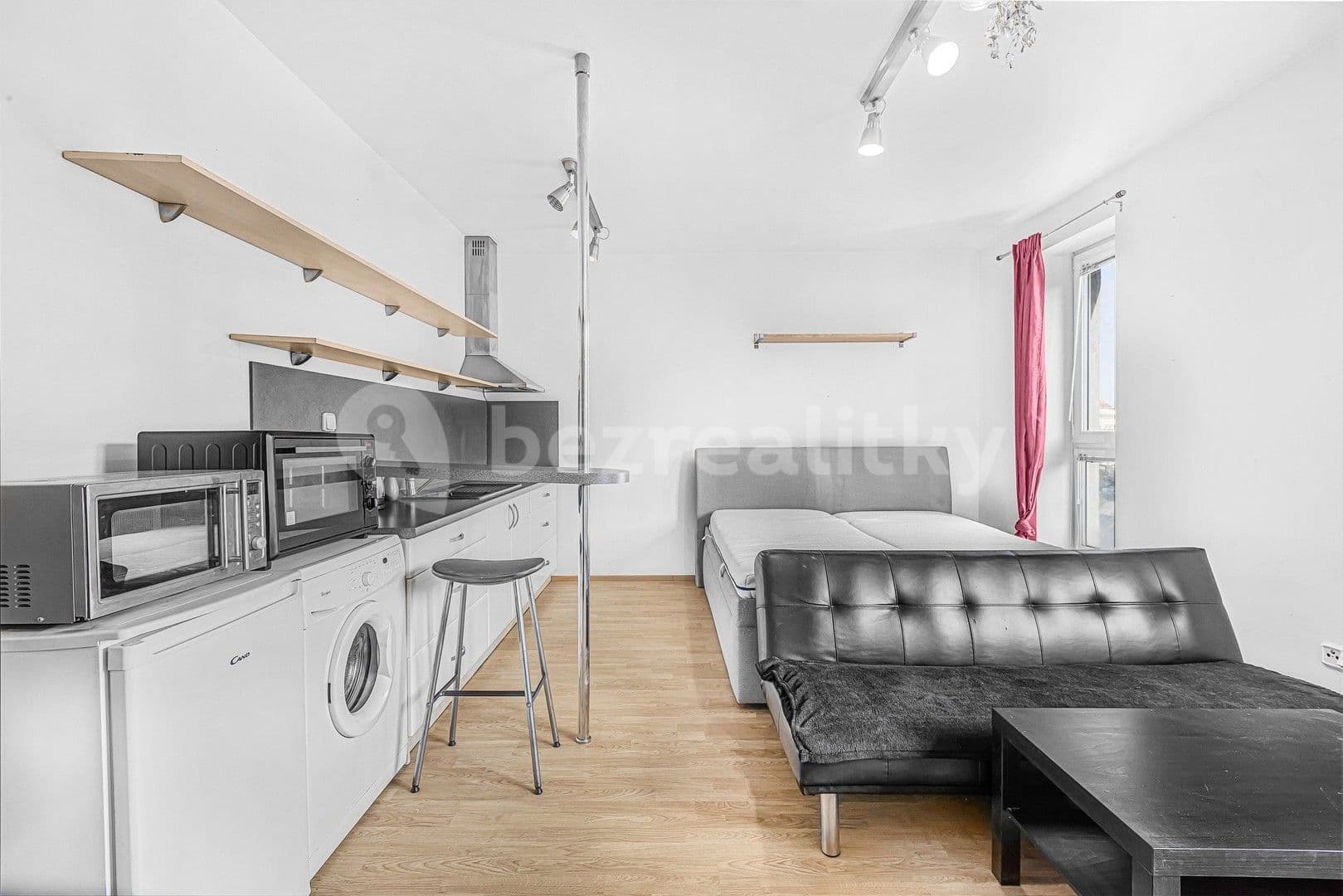 Pronájem bytu 1+kk 34 m², Plzeňská, Praha, Praha Pronájem bytu 1+kk 34 m², Plzeňská, Praha, Praha