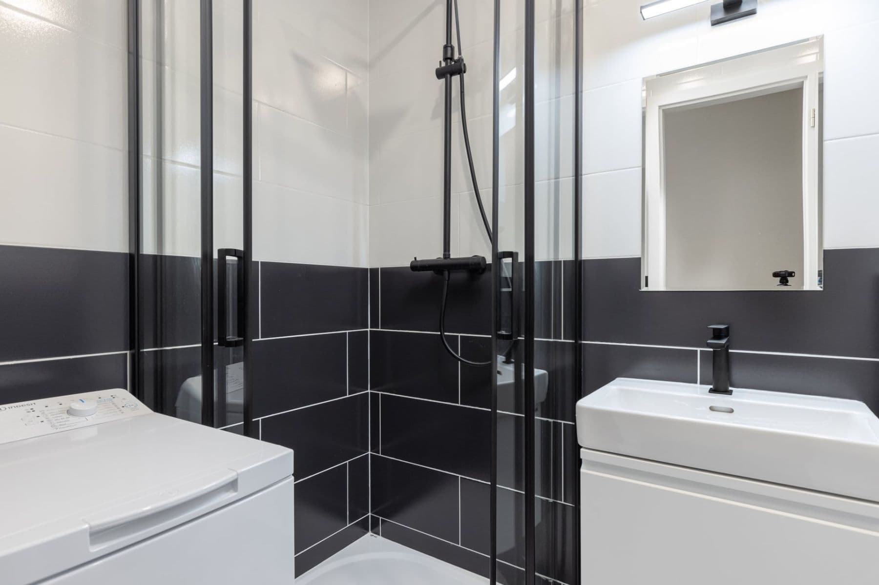 Pronájem bytu 1+kk 28 m², Milíčova, Praha, Praha Pronájem bytu 1+kk 28 m², Milíčova, Praha, Praha
