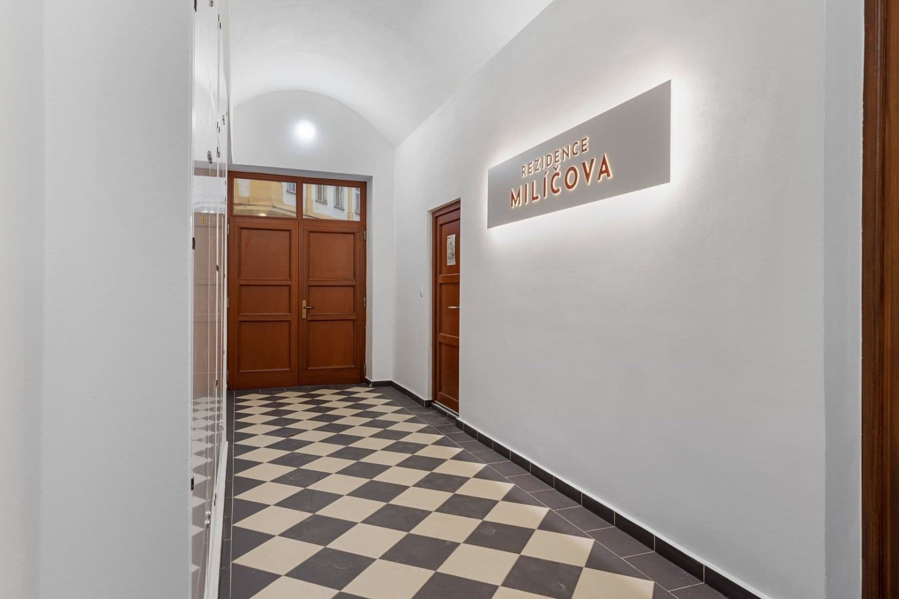Pronájem bytu 1+kk 28 m², Milíčova, Praha, Praha Pronájem bytu 1+kk 28 m², Milíčova, Praha, Praha