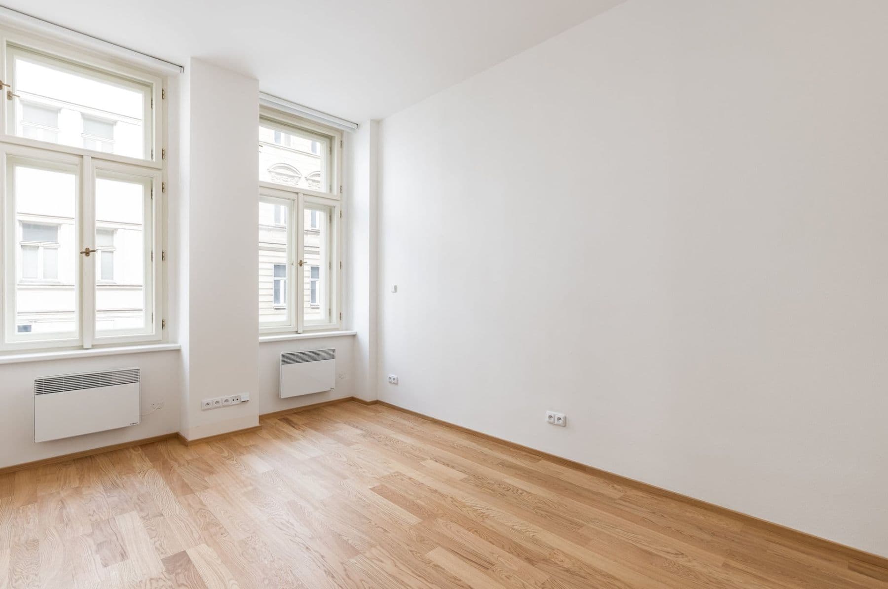 Pronájem bytu 1+kk 29 m², Seifertova, Praha, Praha Pronájem bytu 1+kk 29 m², Seifertova, Praha, Praha