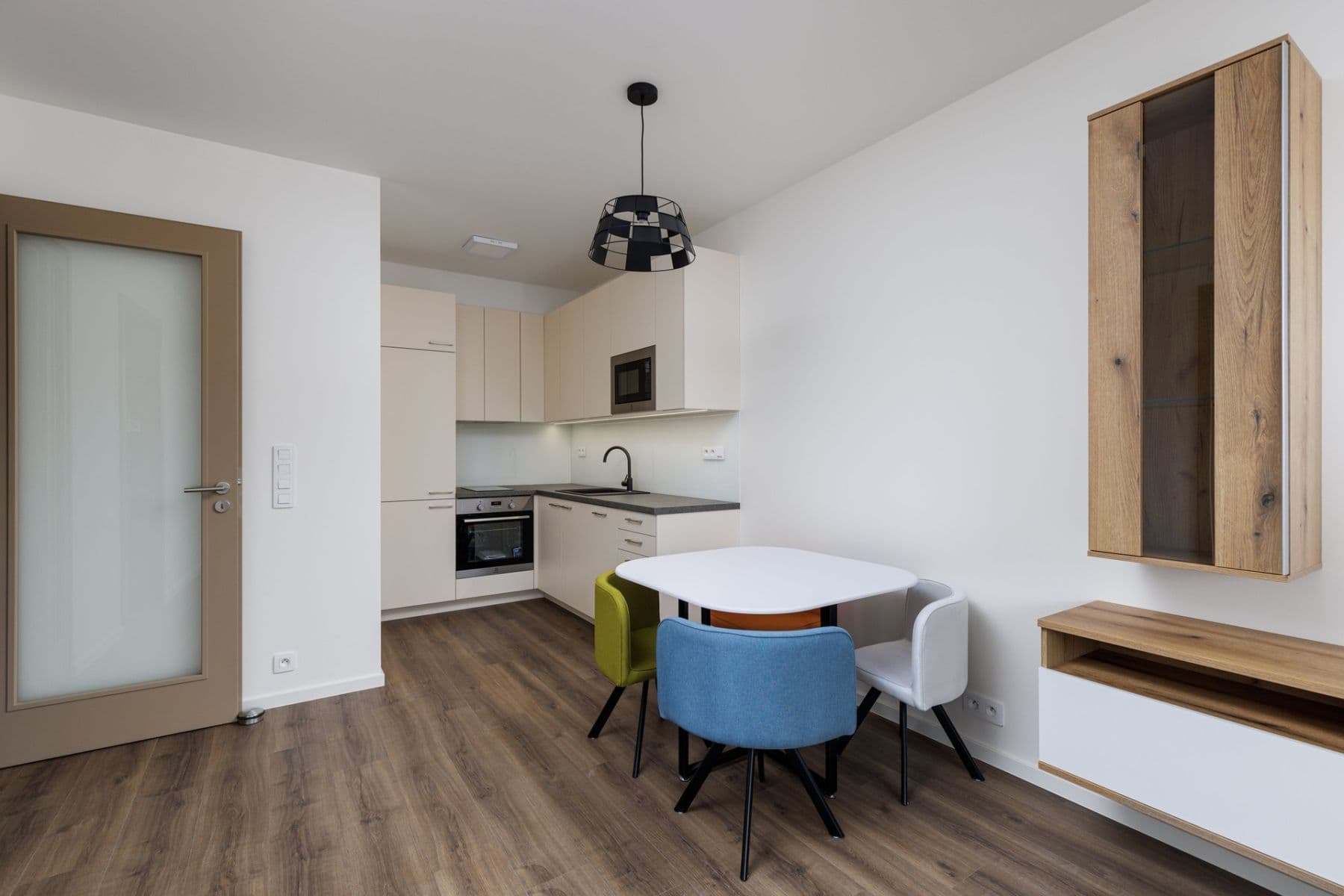 Pronájem bytu 2+kk 48 m², V domově, Praha, Praha Pronájem bytu 2+kk 48 m², V domově, Praha, Praha