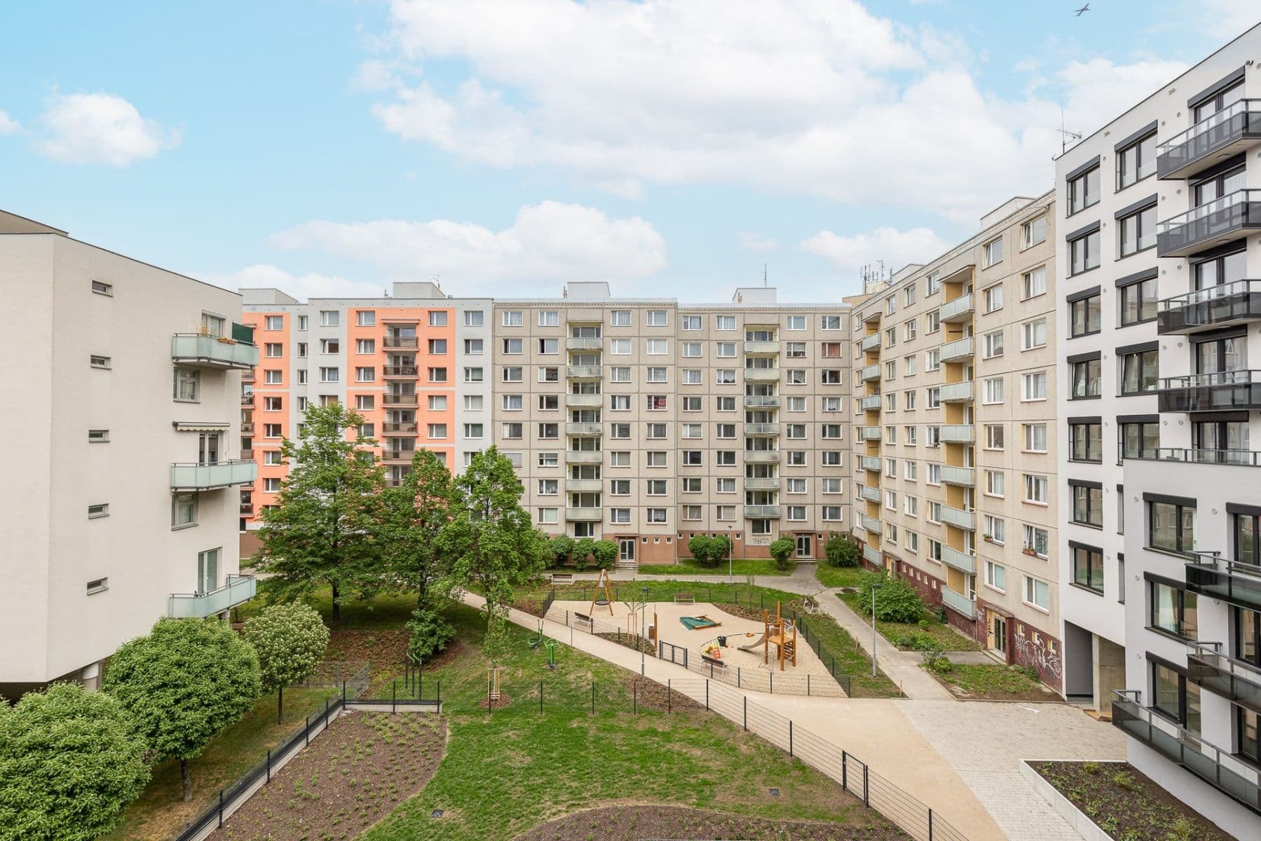Pronájem bytu 1+kk 35 m², Hodkovická, Praha, Praha Pronájem bytu 1+kk 35 m², Hodkovická, Praha, Praha