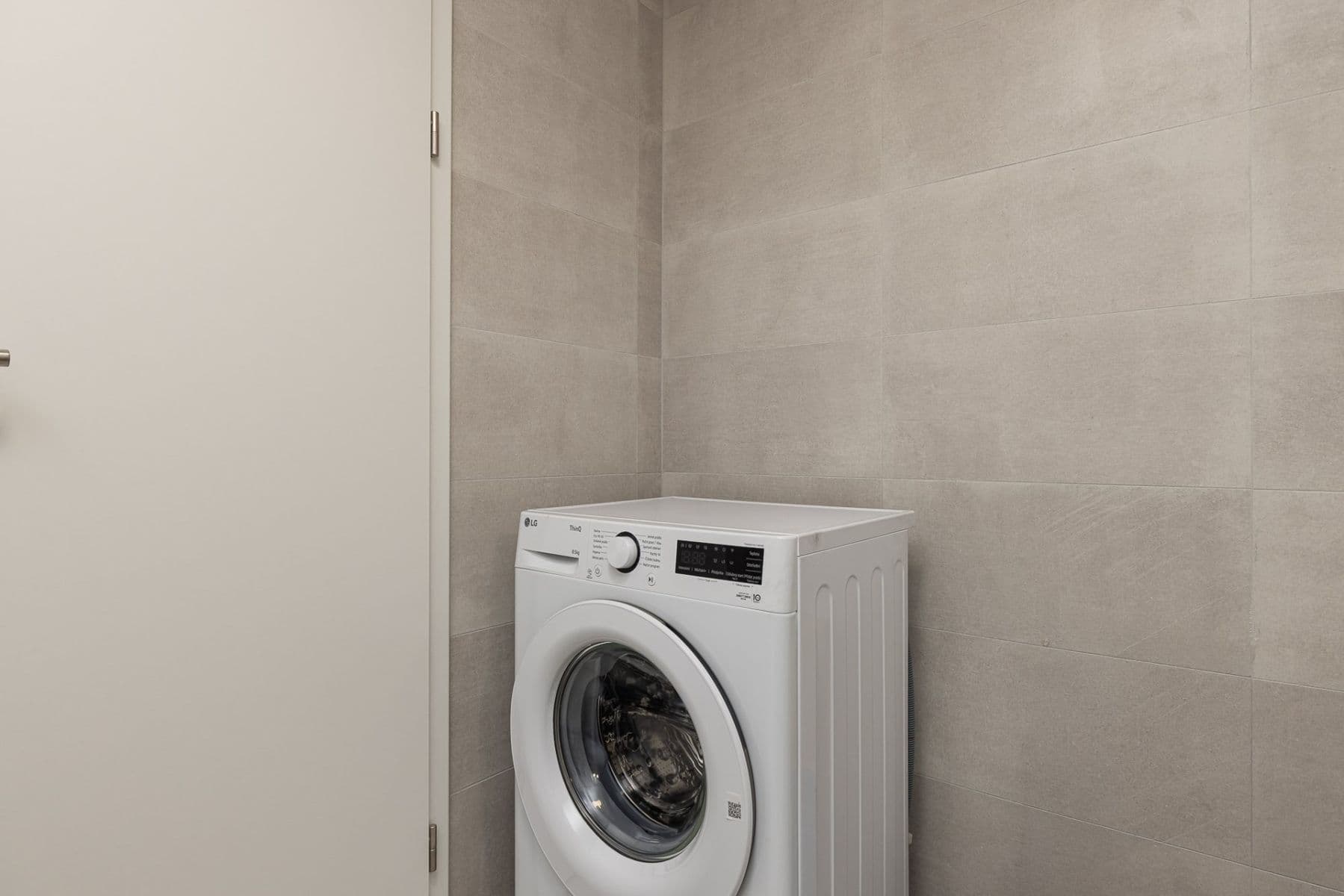 Pronájem bytu 1+kk 35 m², Hodkovická, Praha, Praha Pronájem bytu 1+kk 35 m², Hodkovická, Praha, Praha