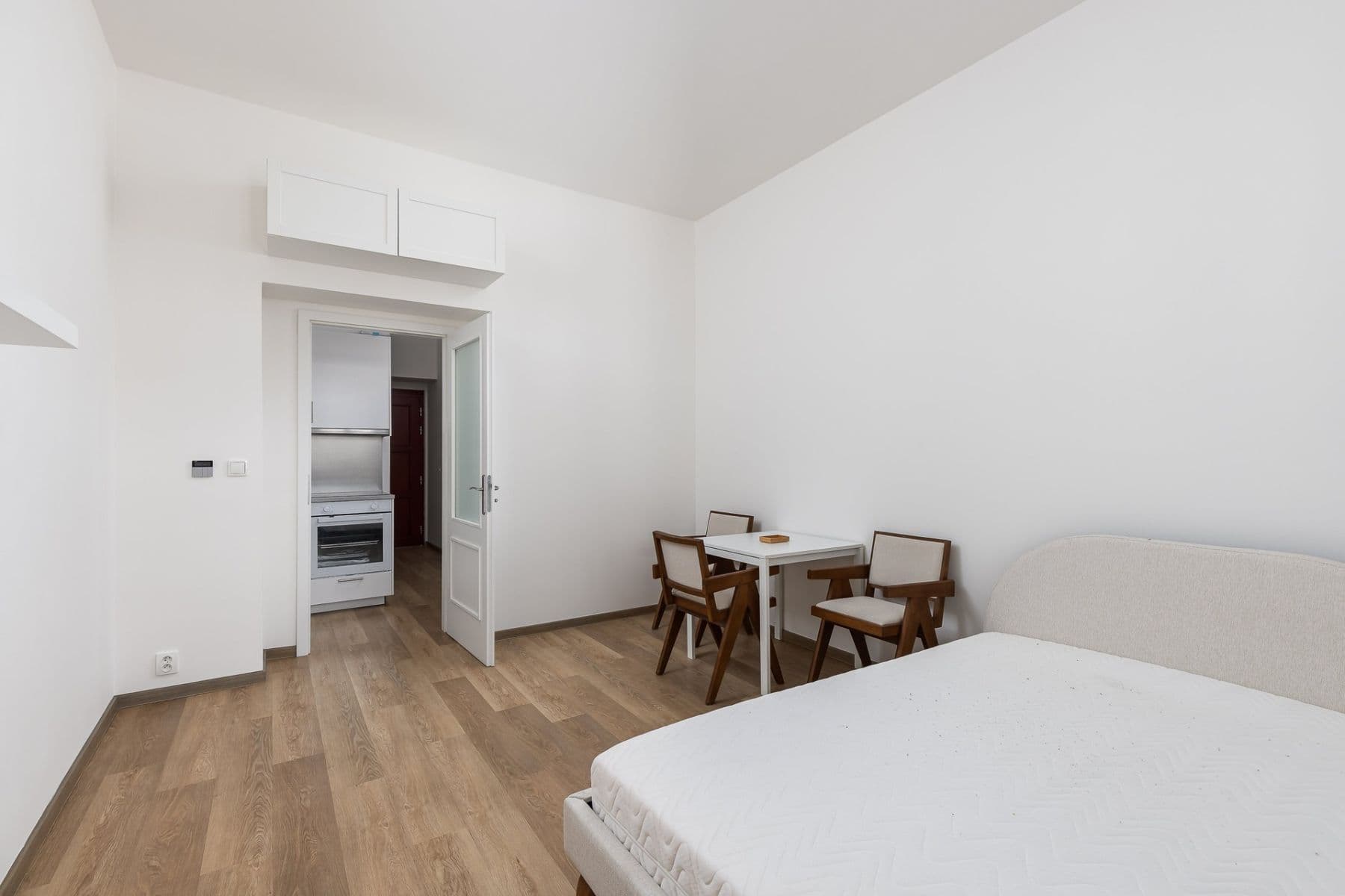 Pronájem bytu 1+kk 29 m², Milíčova, Praha, Praha Pronájem bytu 1+kk 29 m², Milíčova, Praha, Praha