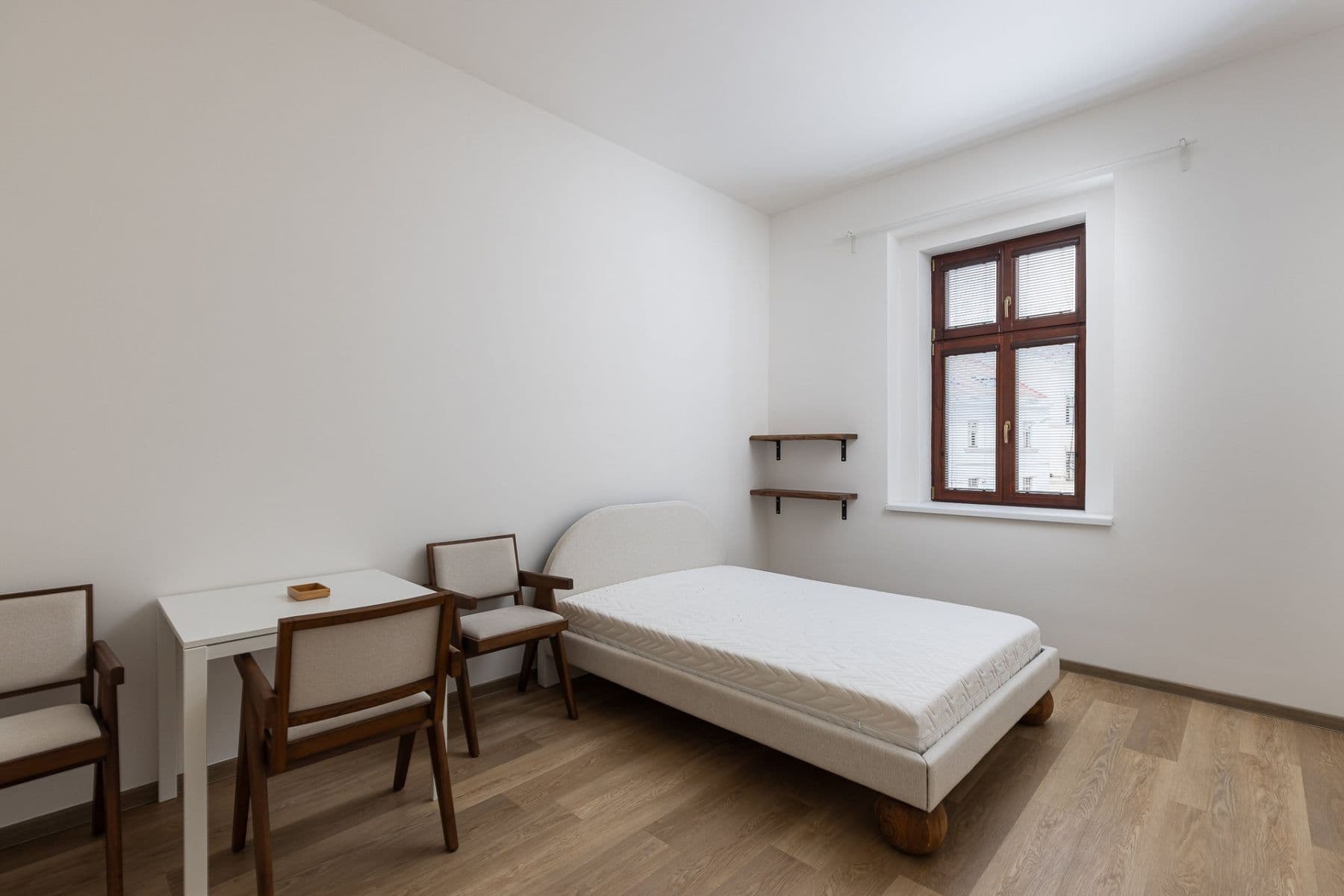 Pronájem bytu 1+kk 29 m², Milíčova, Praha, Praha Pronájem bytu 1+kk 29 m², Milíčova, Praha, Praha