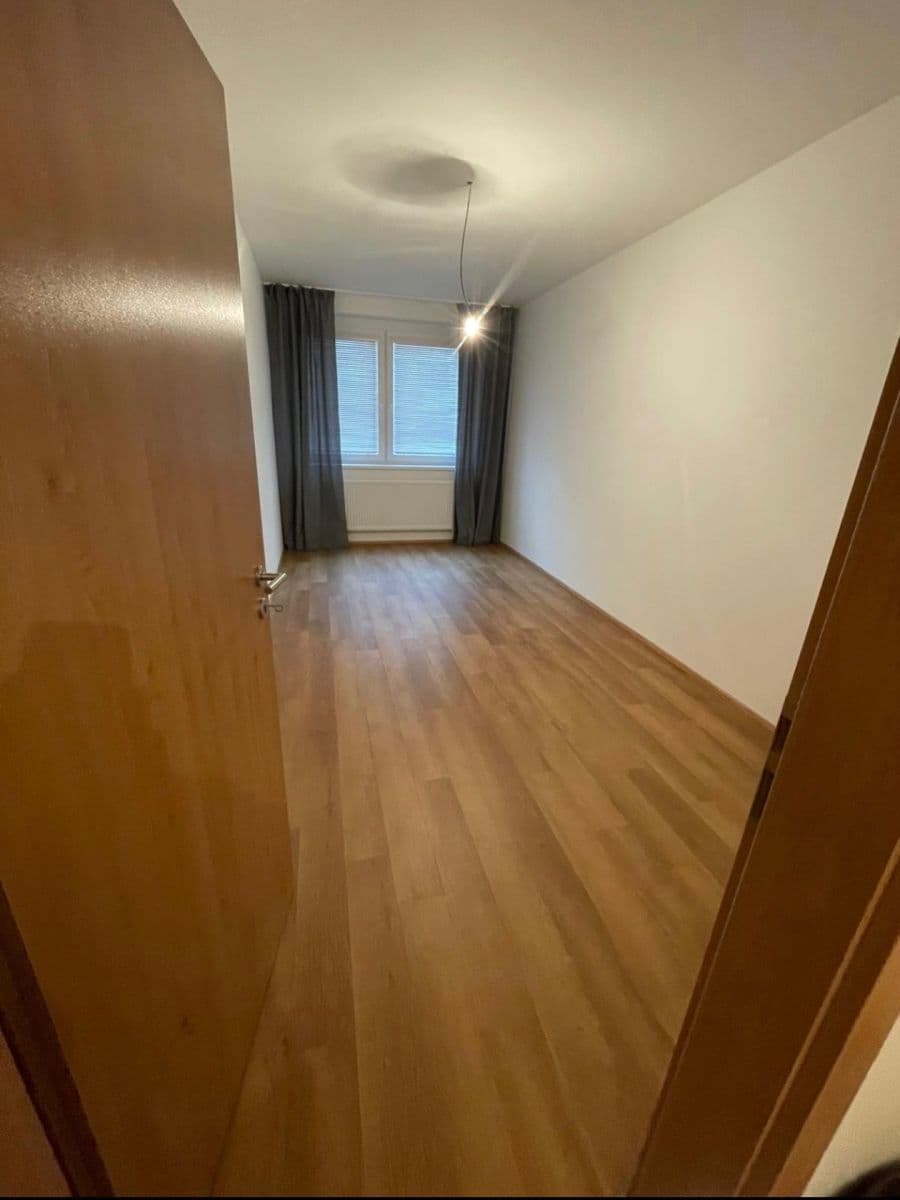 Pronájem bytu 2+kk 55 m², Honzíkova, Praha, Praha Pronájem bytu 2+kk 55 m², Honzíkova, Praha, Praha