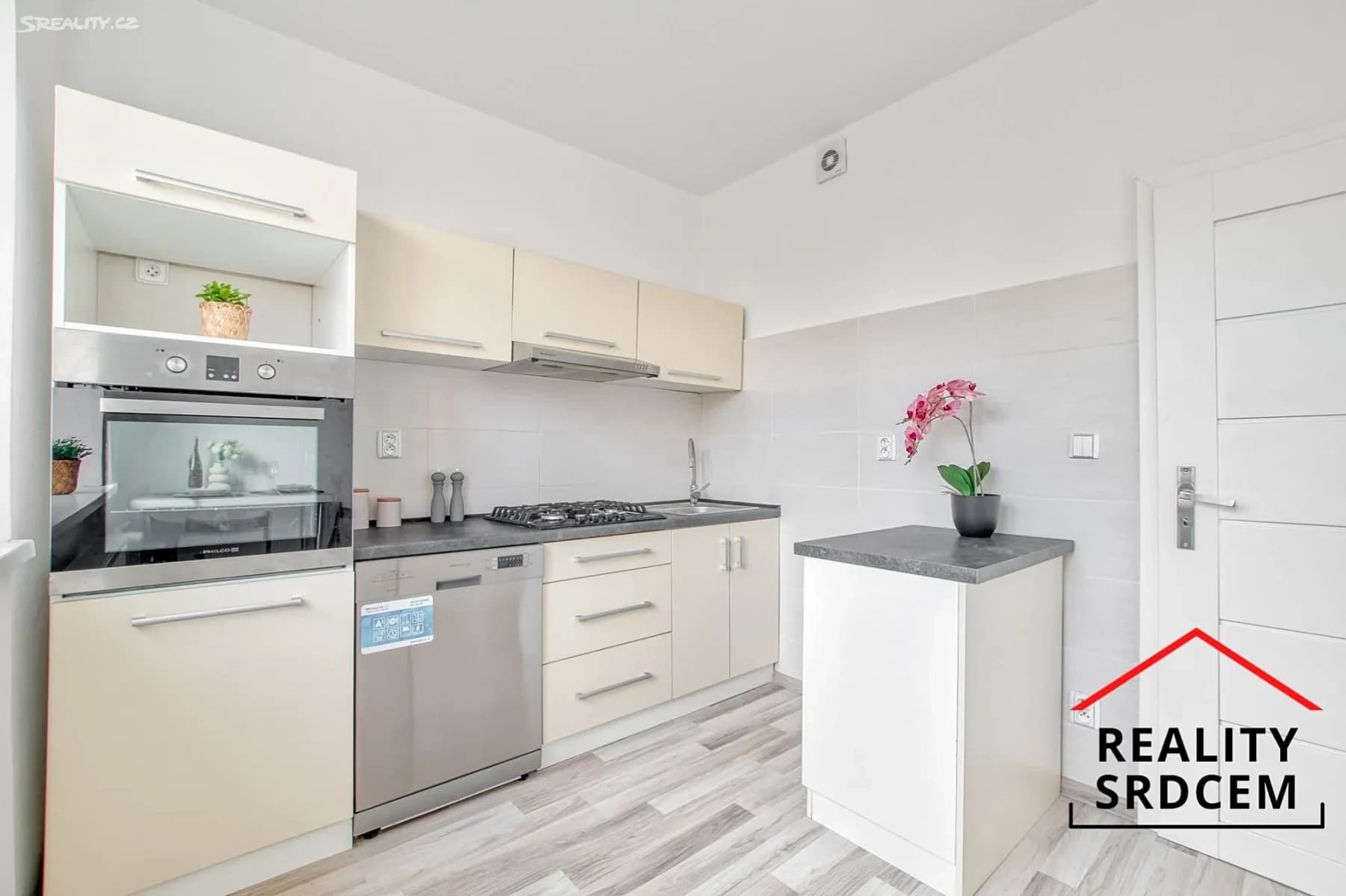 Pronájem bytu 2+1 69 m², tř. Osvobození, Karviná, Moravskoslezský kraj Pronájem bytu 2+1 69 m², tř. Osvobození, Karviná, Moravskoslezský kraj