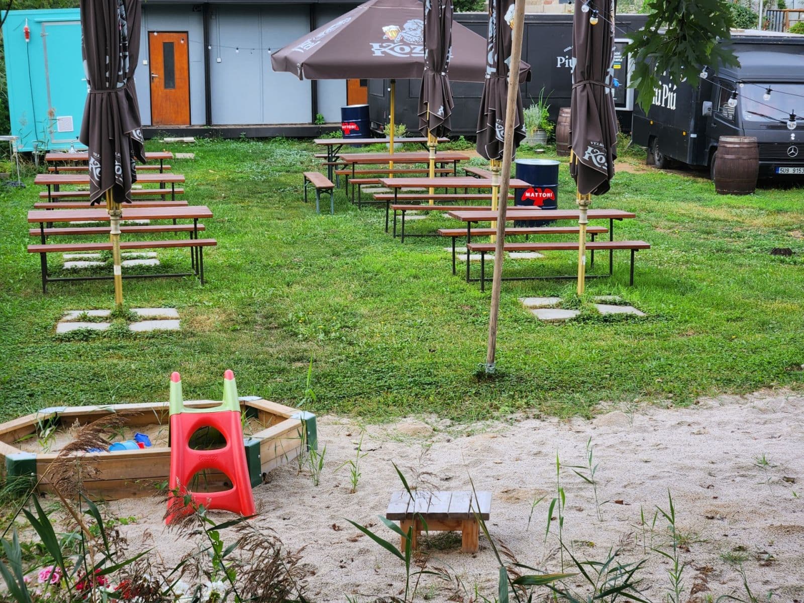 Pronájem pozemku 500 m², Na Staré, Praha, Praha Pronájem pozemku 500 m², Na Staré, Praha, Praha