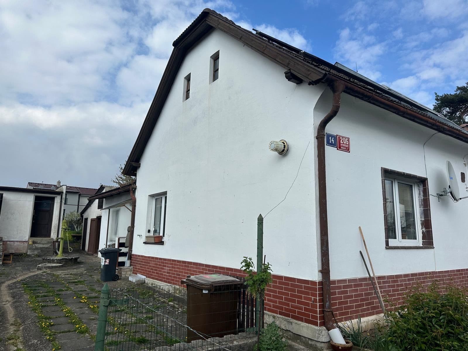 Prodej domu 258 m², pozemek 497 m², Na Dolnici, Praha, Praha Prodej domu 258 m², pozemek 497 m², Na Dolnici, Praha, Praha