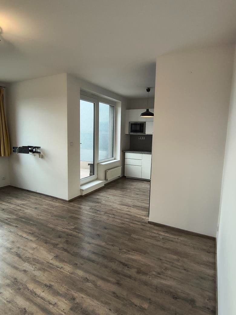 Pronájem bytu 2+kk 56 m², Kardausova, Praha, Praha Pronájem bytu 2+kk 56 m², Kardausova, Praha, Praha