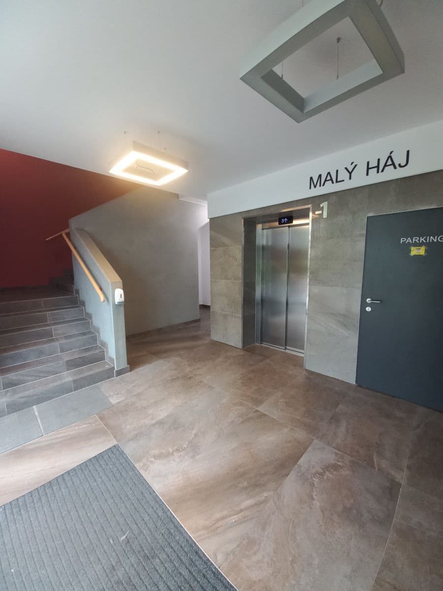 Pronájem bytu 2+kk 56 m², Kardausova, Praha, Praha Pronájem bytu 2+kk 56 m², Kardausova, Praha, Praha