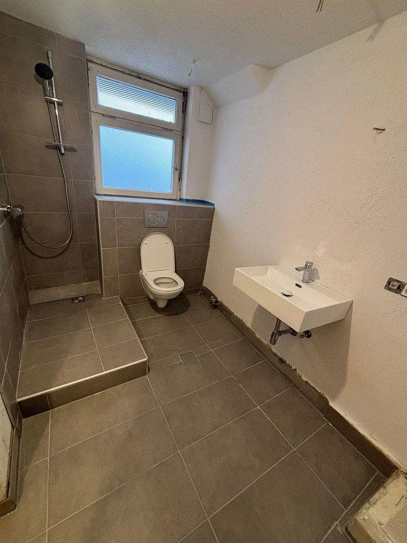 Pronájem bytu 5+1 117 m², Stuttgarter Straße 5, Herrenberg, Bádensko-Württembersko Pronájem bytu 5+1 117 m², Stuttgarter Straße 5, Herrenberg, Bádensko-Württembersko