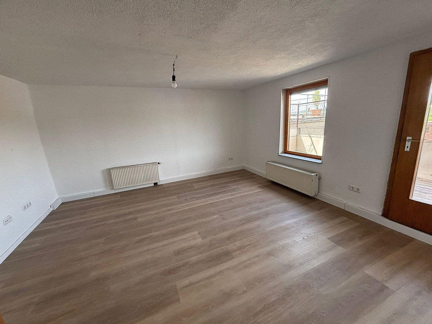 Pronájem bytu 5+1 117 m², Stuttgarter Straße 5, Herrenberg, Bádensko-Württembersko Pronájem bytu 5+1 117 m², Stuttgarter Straße 5, Herrenberg, Bádensko-Württembersko