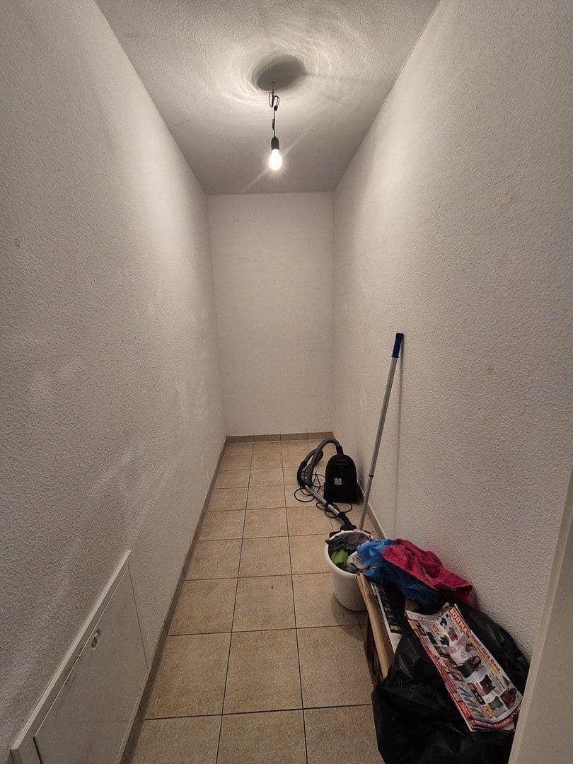 Pronájem bytu 2+kk 63 m², Nürtingerstr. 1, Nürtingen, Bádensko-Württembersko Pronájem bytu 2+kk 63 m², Nürtingerstr. 1, Nürtingen, Bádensko-Württembersko