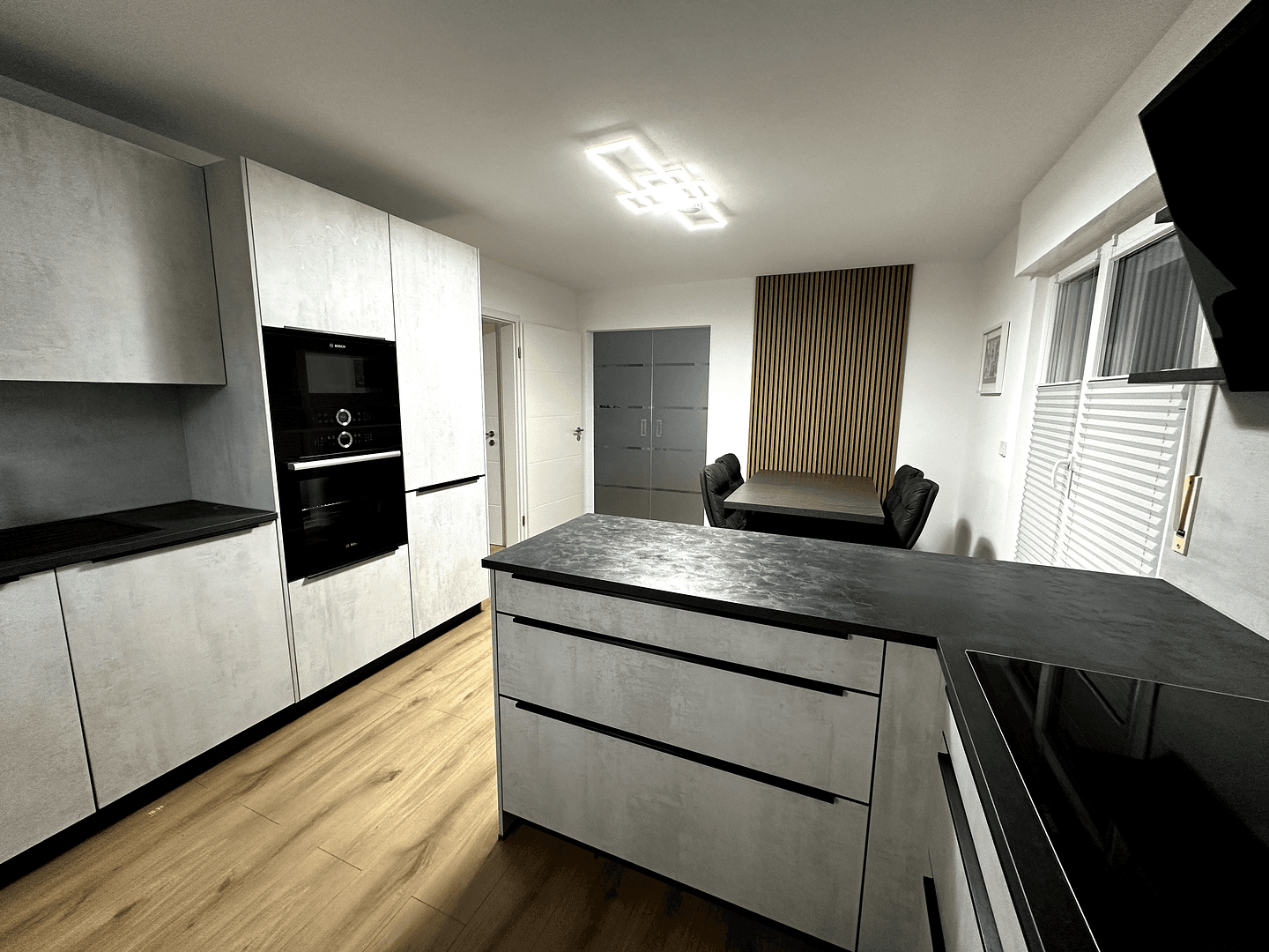 Prodej domu 129 m², pozemek 423 m², Östringen, Bádensko-Württembersko Prodej domu 129 m², pozemek 423 m², Östringen, Bádensko-Württembersko