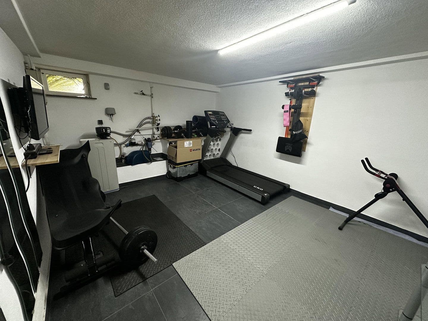 Prodej domu 129 m², pozemek 423 m², Östringen, Bádensko-Württembersko Prodej domu 129 m², pozemek 423 m², Östringen, Bádensko-Württembersko