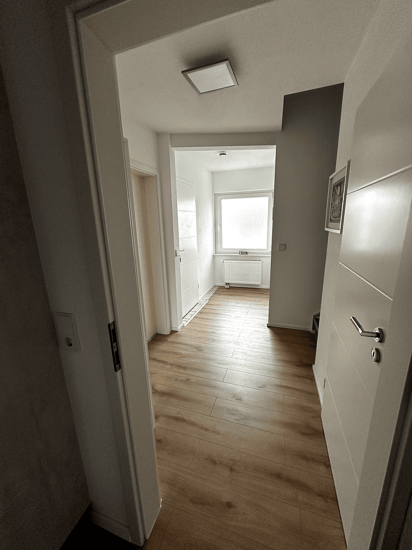 Prodej domu 129 m², pozemek 423 m², Östringen, Bádensko-Württembersko Prodej domu 129 m², pozemek 423 m², Östringen, Bádensko-Württembersko