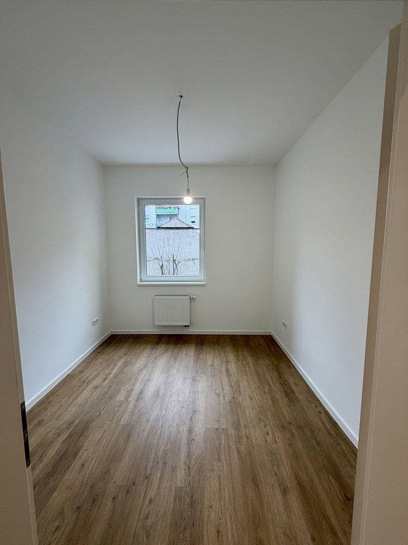 Prodej bytu 4+1 89 m², Zerzabelshofstr. 17, Nürnberg, Bavorsko Prodej bytu 4+1 89 m², Zerzabelshofstr. 17, Nürnberg, Bavorsko