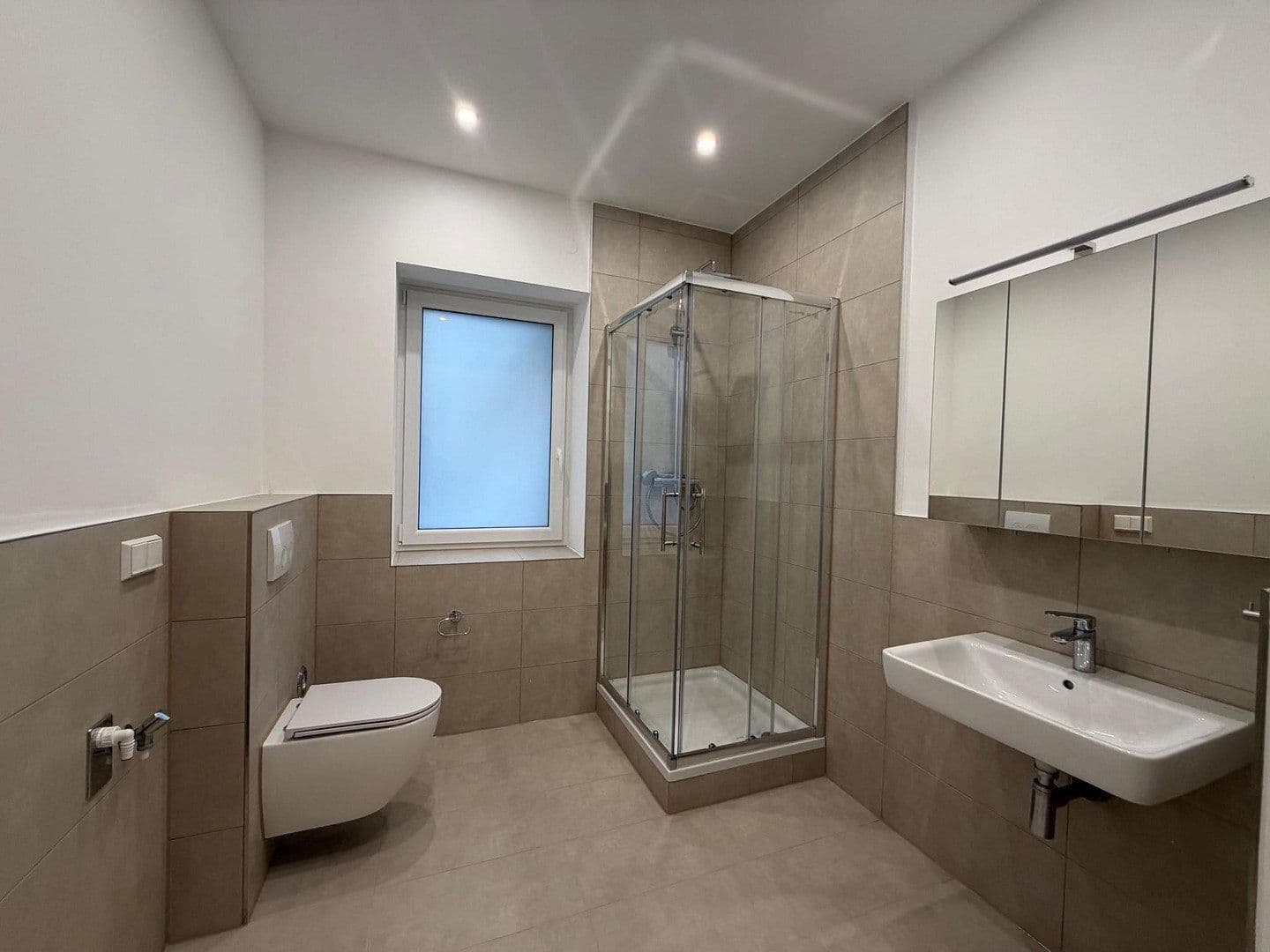 Prodej bytu 4+1 89 m², Zerzabelshofstr. 17, Nürnberg, Bavorsko Prodej bytu 4+1 89 m², Zerzabelshofstr. 17, Nürnberg, Bavorsko