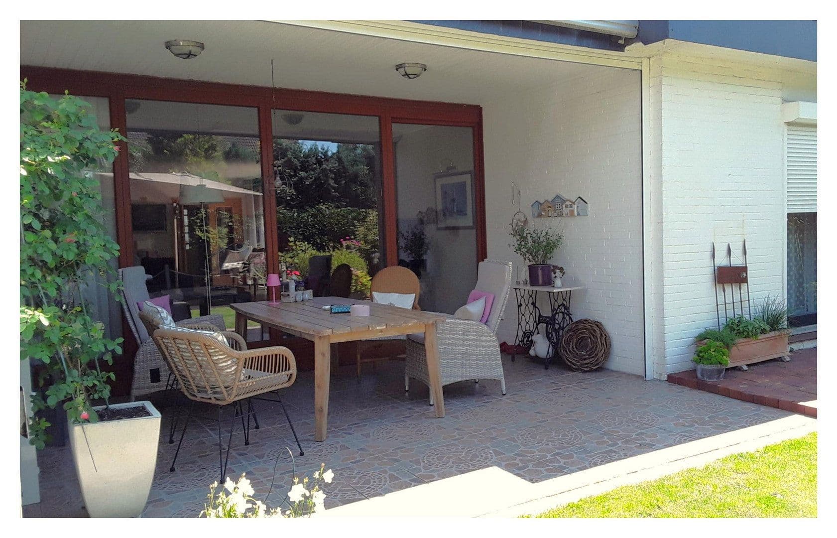 Prodej domu 146 m², pozemek 546 m², Weyhe, Dolní Sasko Prodej domu 146 m², pozemek 546 m², Weyhe, Dolní Sasko