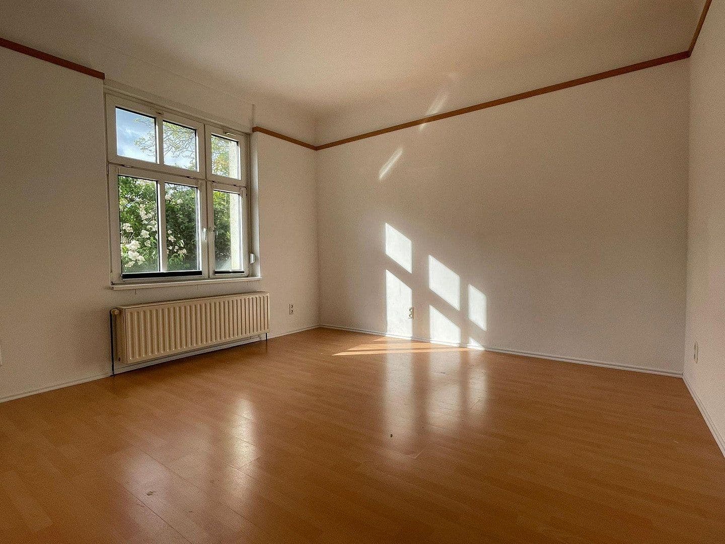 Pronájem bytu 4+1 132 m², Kemnitzer Str. 23, Werder (Havel), Braniborsko Pronájem bytu 4+1 132 m², Kemnitzer Str. 23, Werder (Havel), Braniborsko