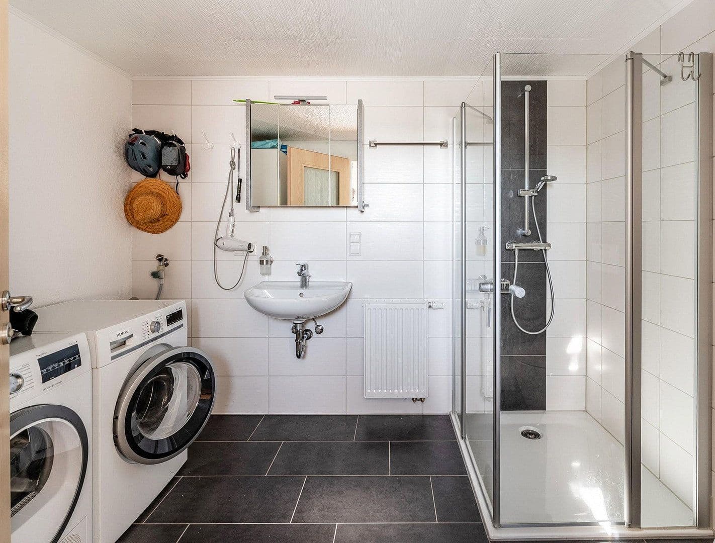 Prodej domu 330 m², pozemek 15.000 m², Königsfeld im Schwarzwald, Bádensko-Württembersko Prodej domu 330 m², pozemek 15.000 m², Königsfeld im Schwarzwald, Bádensko-Württembersko