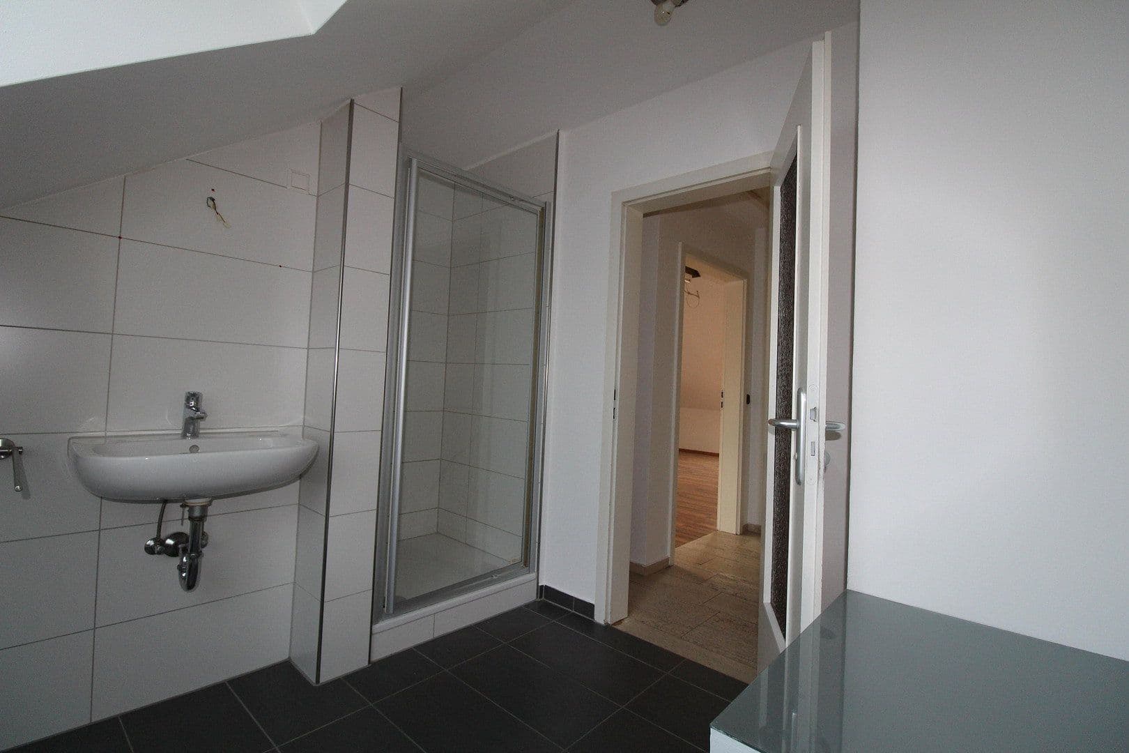 Prodej domu 158 m², pozemek 286 m², Hoppegartenring 119, Langenhagen, Dolní Sasko Prodej domu 158 m², pozemek 286 m², Hoppegartenring 119, Langenhagen, Dolní Sasko