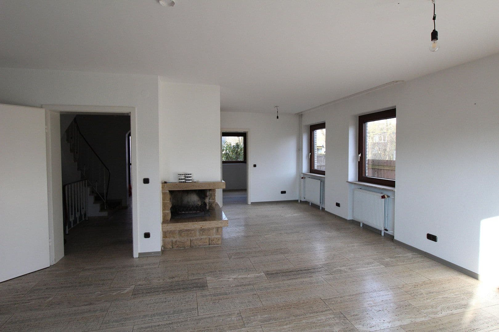 Prodej domu 158 m², pozemek 286 m², Hoppegartenring 119, Langenhagen, Dolní Sasko Prodej domu 158 m², pozemek 286 m², Hoppegartenring 119, Langenhagen, Dolní Sasko