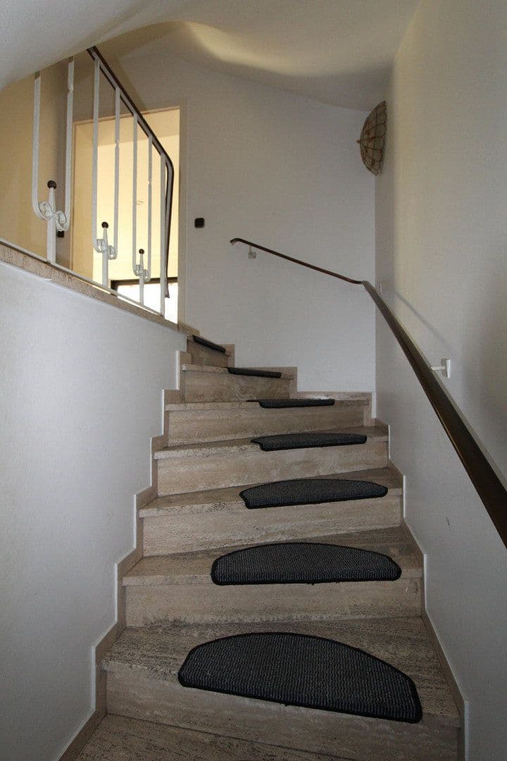 Prodej domu 158 m², pozemek 286 m², Hoppegartenring 119, Langenhagen, Dolní Sasko Prodej domu 158 m², pozemek 286 m², Hoppegartenring 119, Langenhagen, Dolní Sasko