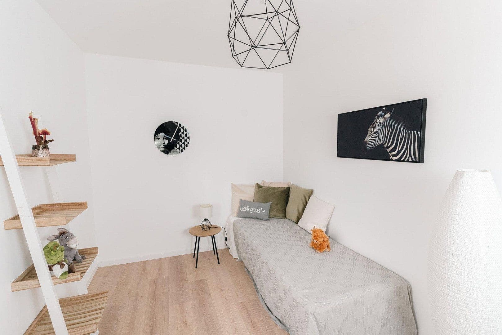 Prodej bytu 2+1 50 m², Bonn, Severní Porýní-Vestfálsko Prodej bytu 2+1 50 m², Bonn, Severní Porýní-Vestfálsko