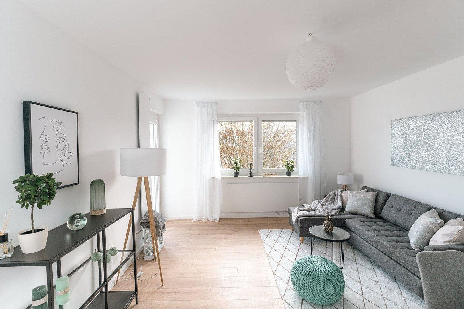 Prodej bytu 2+1 50 m², Bonn, Severní Porýní-Vestfálsko Prodej bytu 2+1 50 m², Bonn, Severní Porýní-Vestfálsko