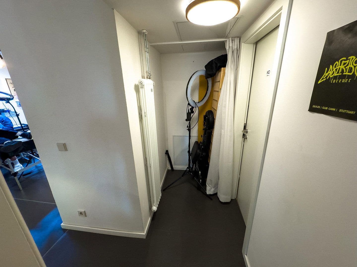 Pronájem kanceláře 65 m², Stuttgart, Bádensko-Württembersko Pronájem kanceláře 65 m², Stuttgart, Bádensko-Württembersko