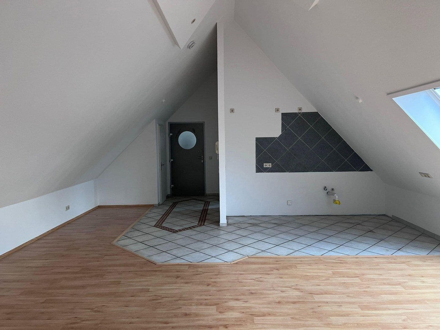 Pronájem bytu 1+1 47 m², Mauergasse 32, Wohnung 26, Delitzsch, Sasko Pronájem bytu 1+1 47 m², Mauergasse 32, Wohnung 26, Delitzsch, Sasko