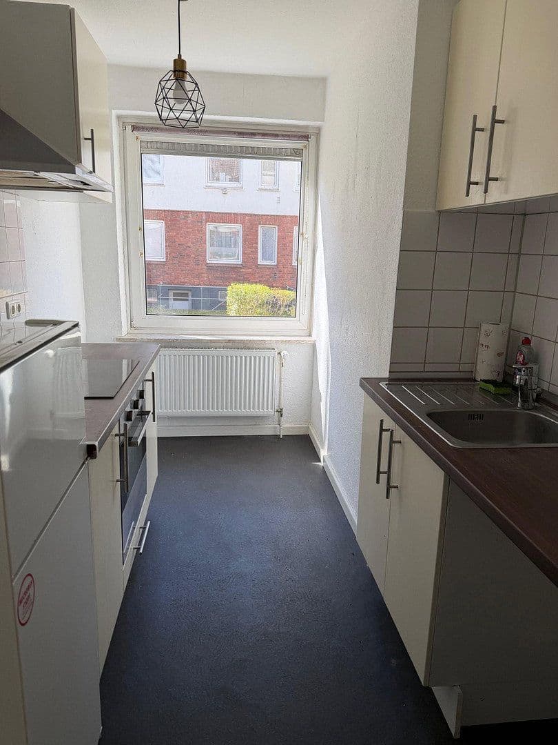 Pronájem bytu 2+1 45 m², Gutenbergstraße 17, Hamburg, Hamburg Pronájem bytu 2+1 45 m², Gutenbergstraße 17, Hamburg, Hamburg
