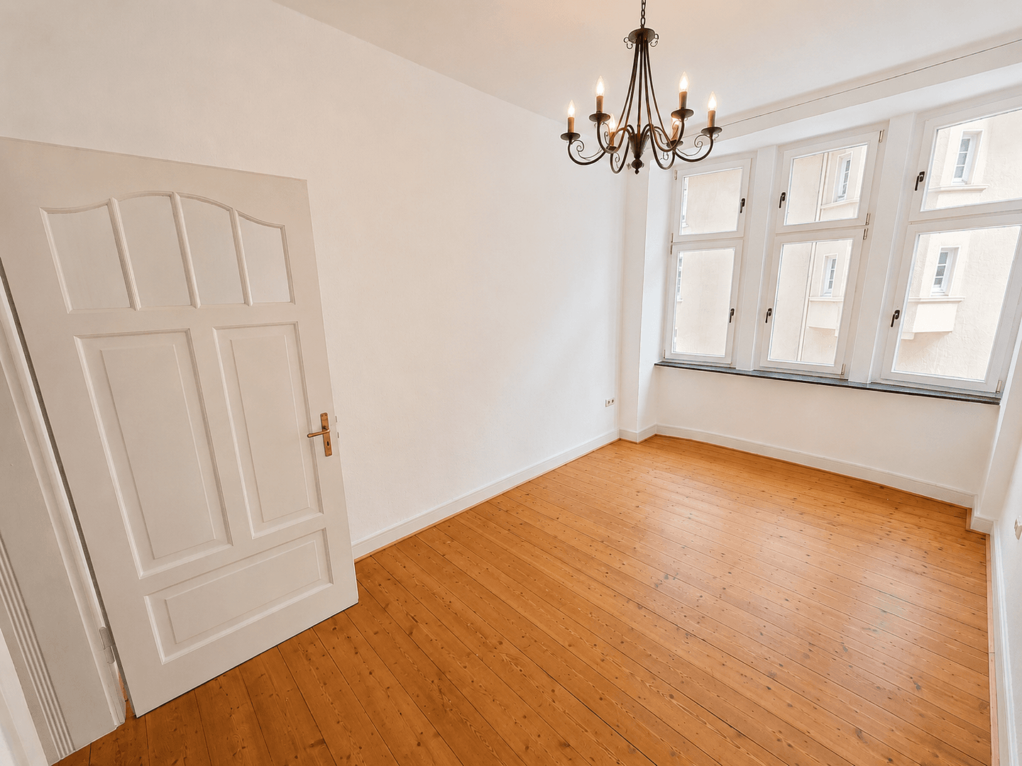 Pronájem bytu 3+1 63 m², Essen, Severní Porýní-Vestfálsko Pronájem bytu 3+1 63 m², Essen, Severní Porýní-Vestfálsko