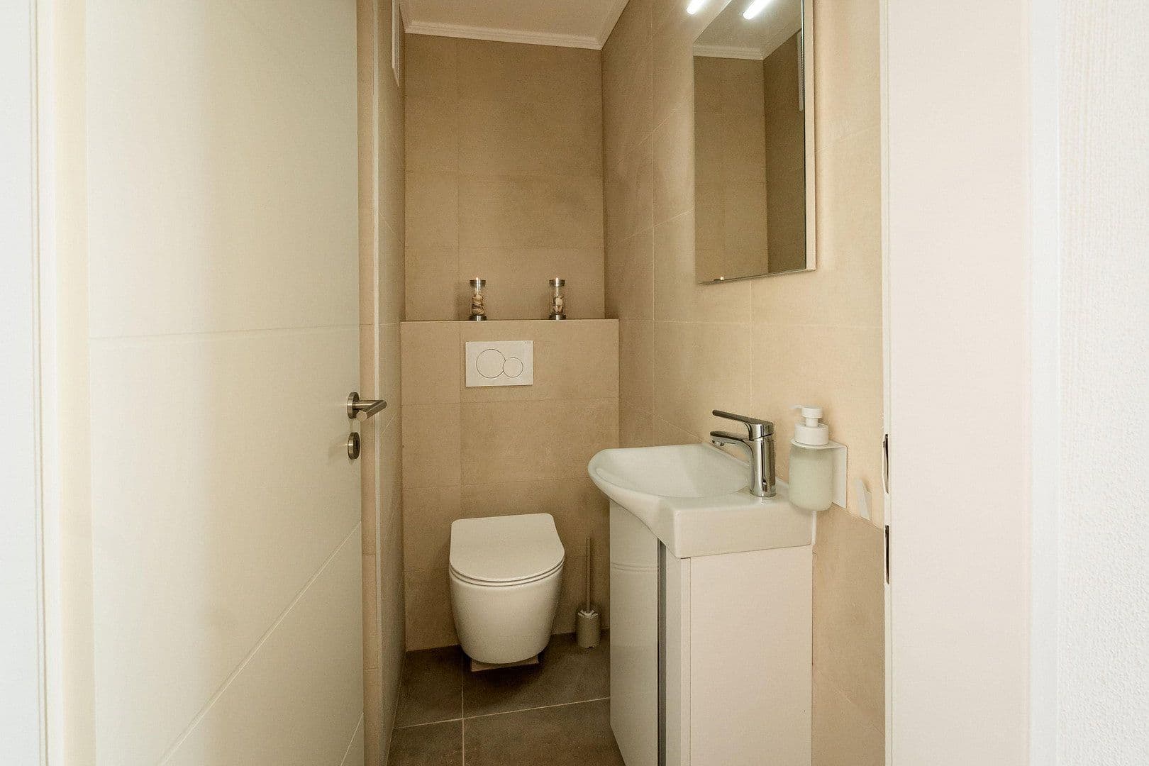 Prodej domu 140 m², pozemek 200 m², Stadtbergen, Bavorsko Prodej domu 140 m², pozemek 200 m², Stadtbergen, Bavorsko