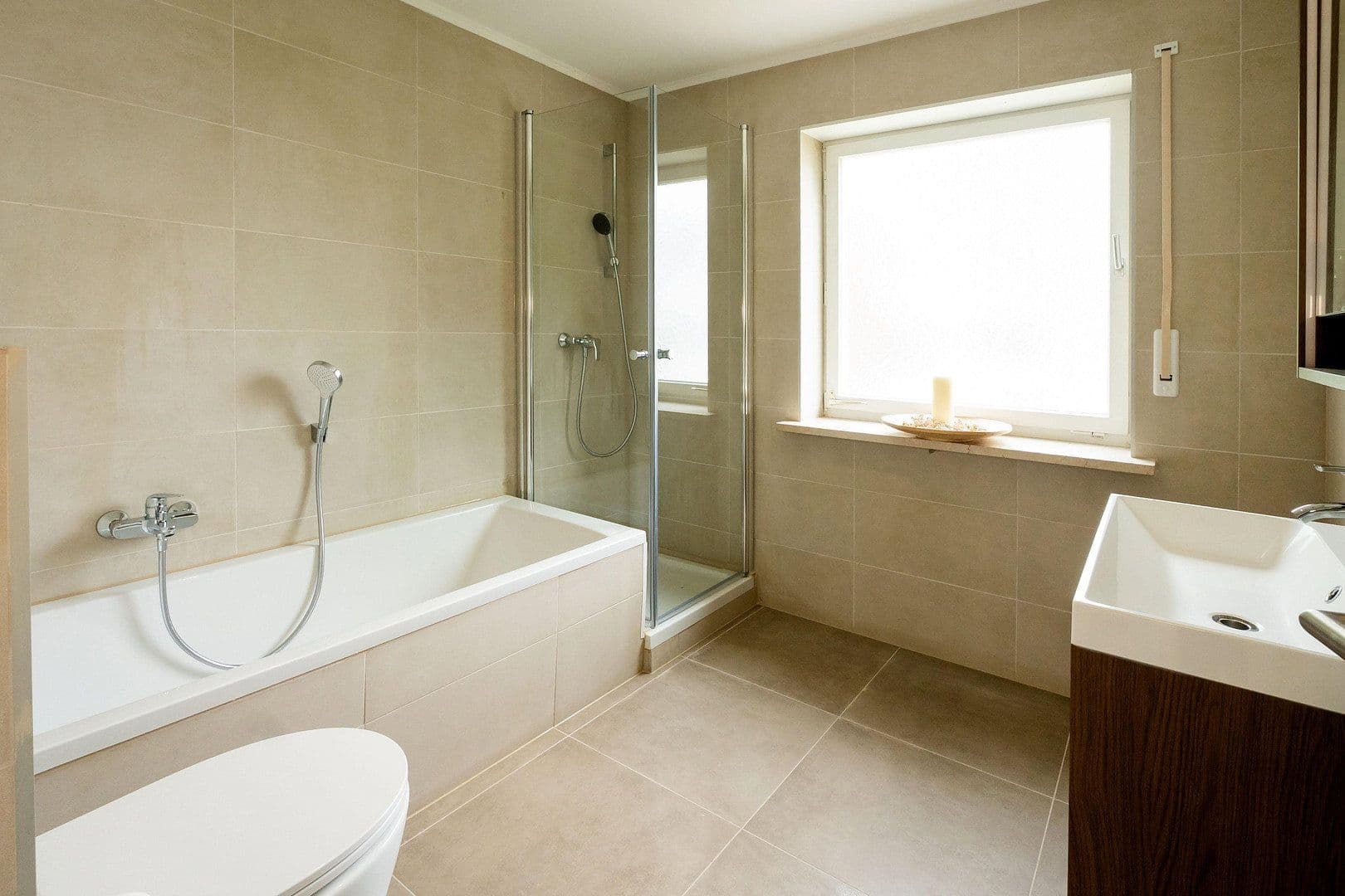 Prodej domu 140 m², pozemek 200 m², Stadtbergen, Bavorsko Prodej domu 140 m², pozemek 200 m², Stadtbergen, Bavorsko