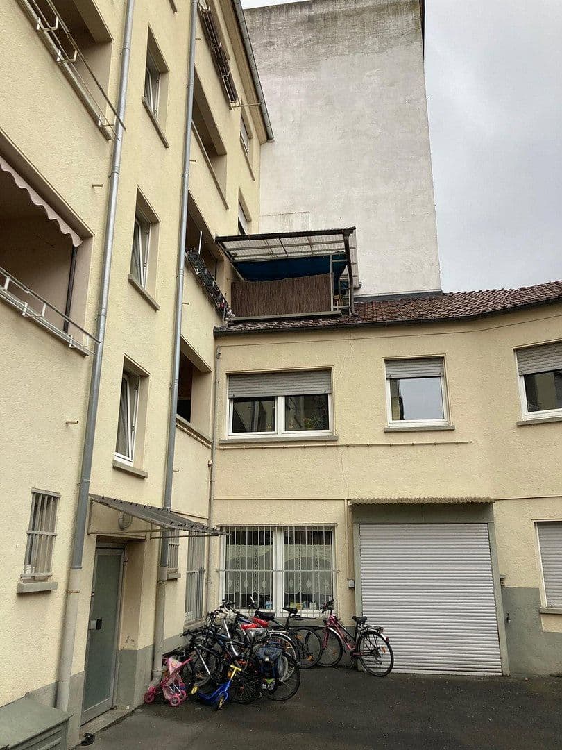Pronájem bytu 2+1 58 m², Ludwigshafen, Porýní-Falc Pronájem bytu 2+1 58 m², Ludwigshafen, Porýní-Falc
