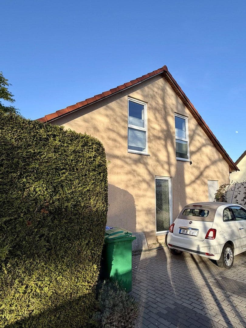 Prodej domu 133 m², pozemek 480 m², Schönefeld, Braniborsko Prodej domu 133 m², pozemek 480 m², Schönefeld, Braniborsko