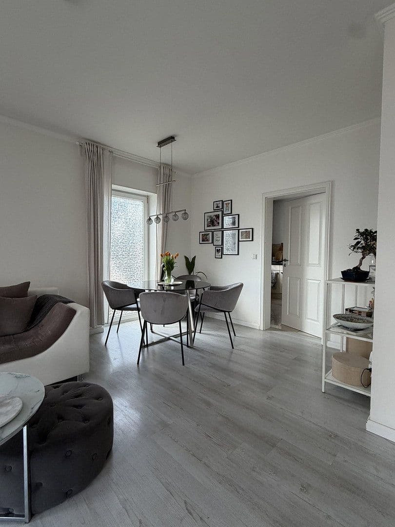 Prodej domu 133 m², pozemek 480 m², Schönefeld, Braniborsko Prodej domu 133 m², pozemek 480 m², Schönefeld, Braniborsko